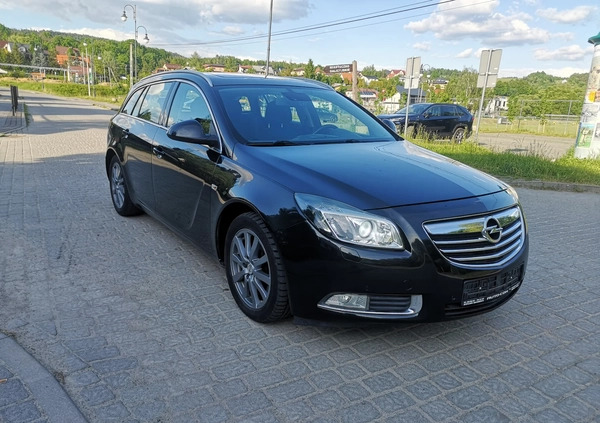 Opel Insignia cena 17900 przebieg: 279350, rok produkcji 2010 z Rymanów małe 277